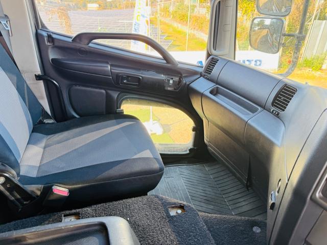 プロフィア ベースグレード（54枚目）