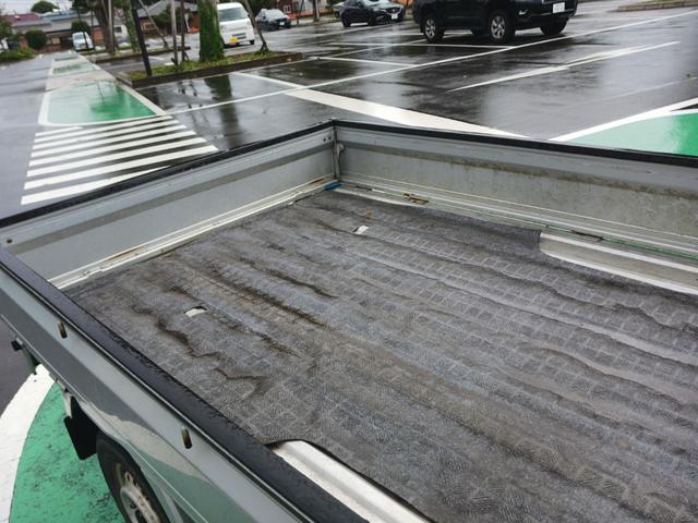 キャリイトラック 　ＡＴ　車検２年付（10枚目）