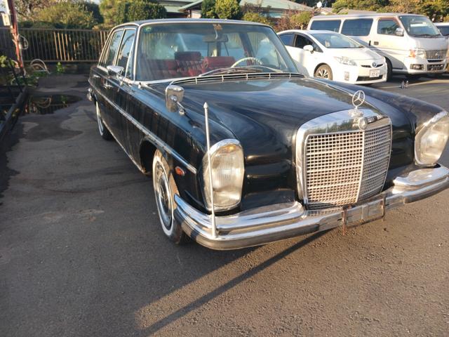 メルセデス・ベンツその他 280SE 車検2年付(4枚目)