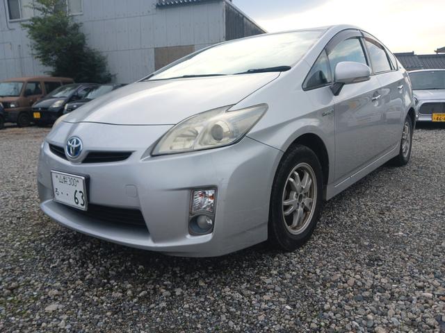 プリウス Ｓ　車検２年付（3枚目）