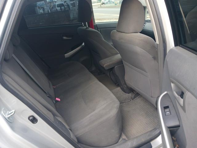 プリウス Ｓ　車検２年付（15枚目）