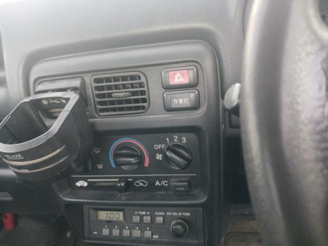 アクティトラック ベースグレード　４ＷＤ　車検２年付　エアコン　パワステ（13枚目）