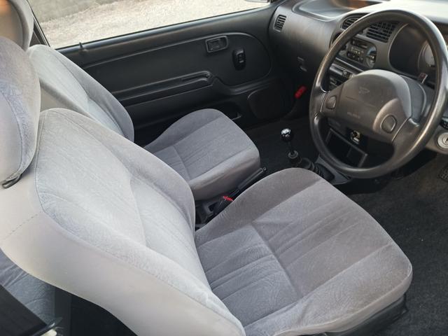 ミラ 5速マニュアルミッション 車検2年付(18枚目)