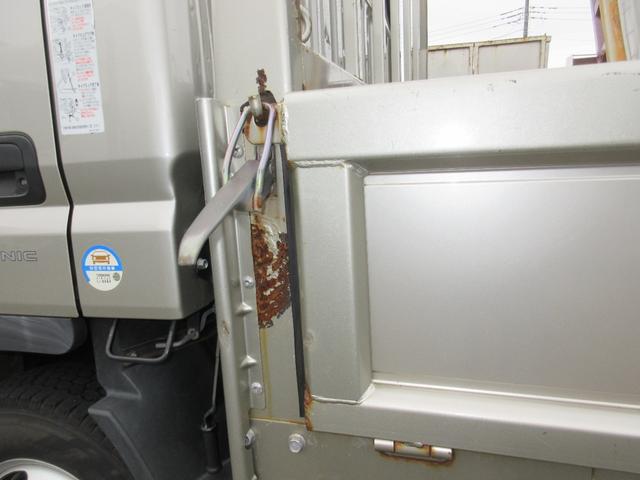 キャンター 　全低床　ワイドロング　木製煽り　木床（24枚目）