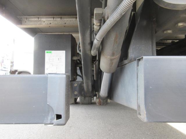 ヒノレンジャー 　アルミバン　サイド扉付　跳ね上げゲート（32枚目）