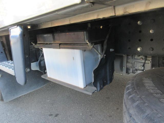 キャンター Wキャブ 6人乗り 鉄床 ETC ナビ リヤヒーター 電格ミラー(30枚目)
