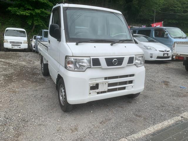 ＮＴ１００クリッパートラック ＤＸ　パワステ　４ＷＤ　５ＭＴ　３方開　エアコン（2枚目）