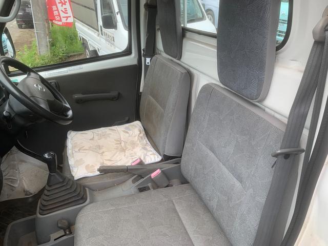 ＮＴ１００クリッパートラック ＤＸ　パワステ　４ＷＤ　５ＭＴ　３方開　エアコン（17枚目）