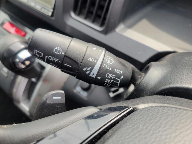 ステップワゴンスパーダ Ｓ　アルパインナビ　アルパインフリップダウンモニター　スピーカー　Ｗエアバック　スマートキー　フルフラットシート　パワーウインドウ　エアバック　ダブルエアコン　ウォークスルー　ＥＴＣ付き　衝突安全ボディ（25枚目）