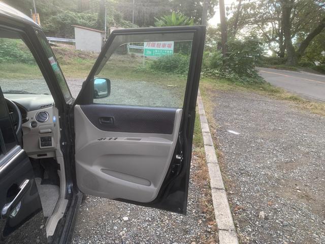 パレット T 両側パワスラ ターボ 運転席助手席エアバック セキュリティーアラーム 電格ドアミラー パワーステアリング 衝突安全ボディ フルフラットシート フルオートエアコン ベンチS パワーウィンドウ(13枚目)
