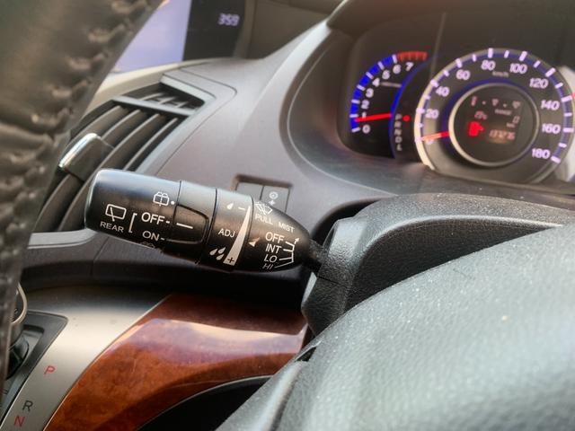 オデッセイ Mファインスピリット エアロパッケージ エンジンスターター Bカメ USBポート リモコンキー 電格ミラー フルフラット 三列シート 盗難防止システム ETC付き 両席エアバック サイドカメラ 衝突安全ボディ ダブルエアコン(29枚目)