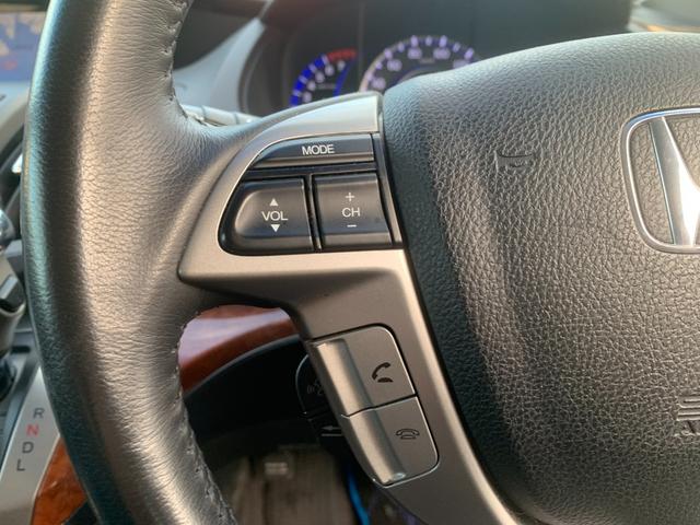 オデッセイ Mファインスピリット エアロパッケージ エンジンスターター Bカメ USBポート リモコンキー 電格ミラー フルフラット 三列シート 盗難防止システム ETC付き 両席エアバック サイドカメラ 衝突安全ボディ ダブルエアコン(30枚目)