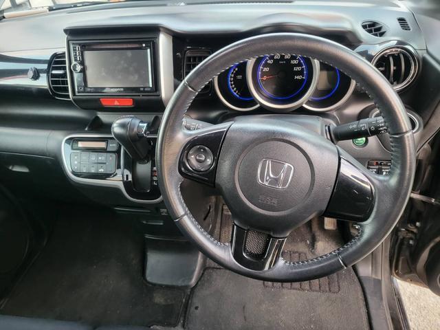 N-BOXカスタム G スマートキー&プッシュスタート SRS WエアB 横滑り防止 パワーステアリング マニュアルエアコン セキュリティ ECONモード PW キーフリー ベンチシート ABS(21枚目)