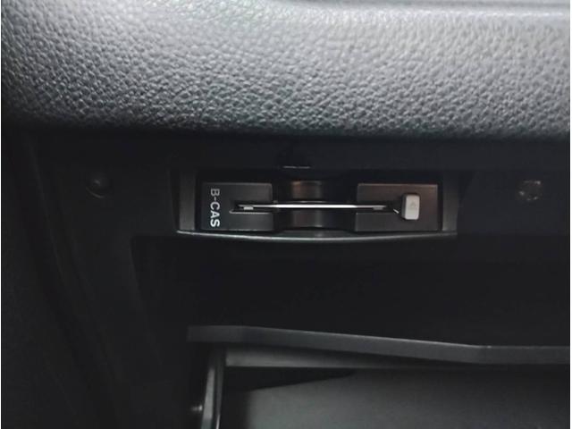 セレナ ライダー　パノラミックルーフ　４ＷＤ　フルフラット　オートクルーズコントロール　　インテリジェントキー　バックモニター　ＥＴＣ　３列シート　ウォークスルー　寒冷地仕様　電動格納ミラー　ダブルエアコン（31枚目）