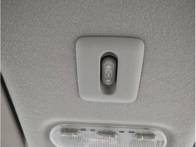 セレナ ライダー　パノラミックルーフ　４ＷＤ　フルフラット　オートクルーズコントロール　　インテリジェントキー　バックモニター　ＥＴＣ　３列シート　ウォークスルー　寒冷地仕様　電動格納ミラー　ダブルエアコン（37枚目）