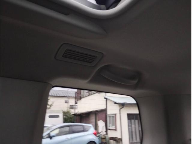 セレナ ライダー　パノラミックルーフ　４ＷＤ　フルフラット　オートクルーズコントロール　　インテリジェントキー　バックモニター　ＥＴＣ　３列シート　ウォークスルー　寒冷地仕様　電動格納ミラー　ダブルエアコン（42枚目）