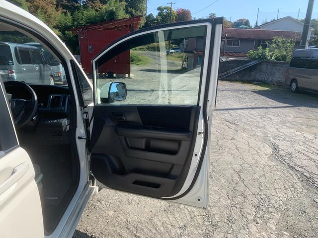 ステップワゴン L リアエアコン WSRS パワーウインドウ スマ-トキ- キーレス 3列 衝突安全ボディ フルフラットシート 電格ミラー ナビ 盗難防止システム パワーステアリング ABS ドラレコ ウォークスルー(14枚目)