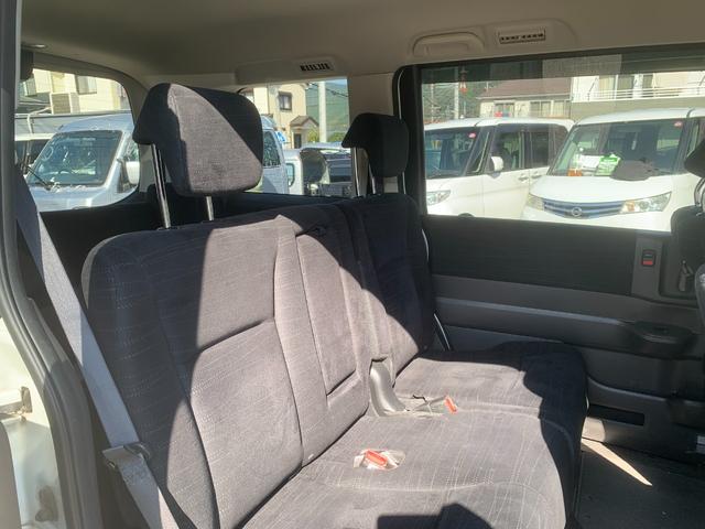 ステップワゴン L リアエアコン WSRS パワーウインドウ スマ-トキ- キーレス 3列 衝突安全ボディ フルフラットシート 電格ミラー ナビ 盗難防止システム パワーステアリング ABS ドラレコ ウォークスルー(16枚目)