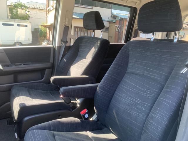 ステップワゴン L リアエアコン WSRS パワーウインドウ スマ-トキ- キーレス 3列 衝突安全ボディ フルフラットシート 電格ミラー ナビ 盗難防止システム パワーステアリング ABS ドラレコ ウォークスルー(20枚目)