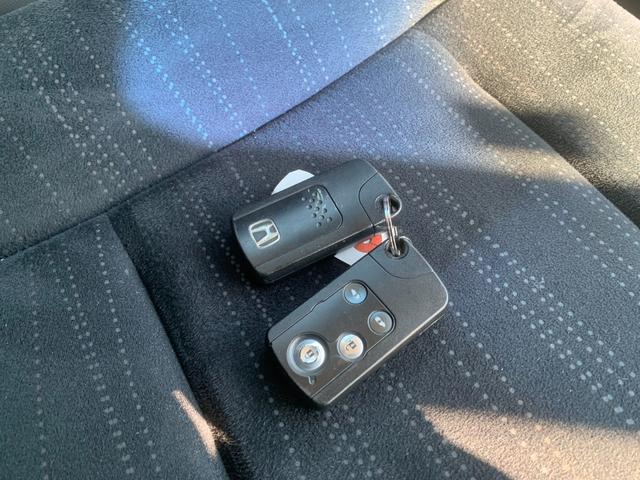 ステップワゴン L リアエアコン WSRS パワーウインドウ スマ-トキ- キーレス 3列 衝突安全ボディ フルフラットシート 電格ミラー ナビ 盗難防止システム パワーステアリング ABS ドラレコ ウォークスルー(23枚目)