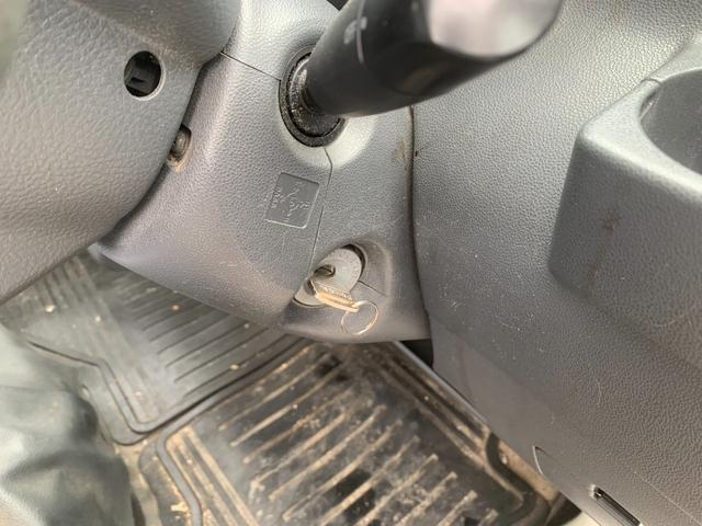 ハイゼットカーゴ ＤＸ　フロントパワーウィンドウ　４ｗｄ　パワステ　エアコン　ナビ　ＥＴＣ（24枚目）