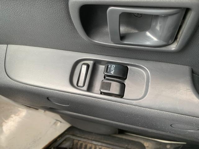 ハイゼットカーゴ ＤＸ　フロントパワーウィンドウ　４ｗｄ　パワステ　エアコン　ナビ　ＥＴＣ（32枚目）