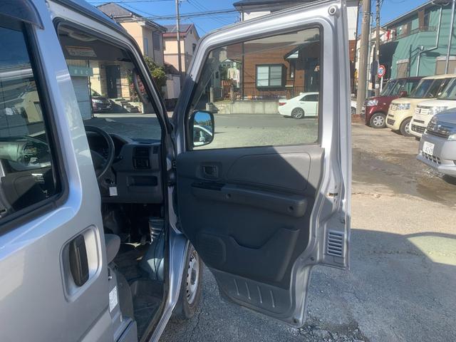 クリッパーバン 　パワステ　エアコン　両面スライドドア　エアバッグ　タイミングベルト交換歴　キーレス（11枚目）