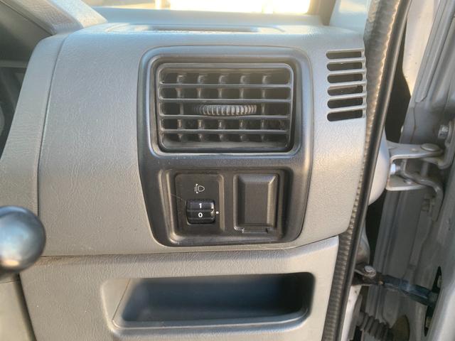 クリッパーバン 　パワステ　エアコン　両面スライドドア　エアバッグ　タイミングベルト交換歴　キーレス（24枚目）