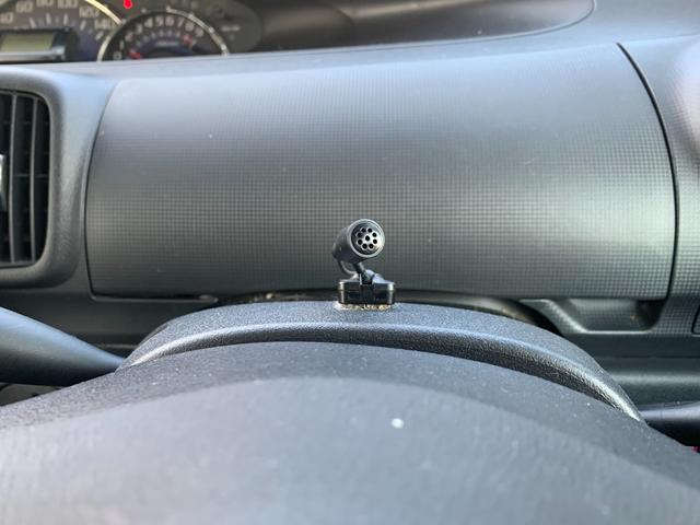 タント カスタムＲＳ　ターボ　ＭＯＭＯステ　セキュリティ　左パワスラ　運転席助手席エアバッグ　インテリジェントキー　ＡＵＴＯエアコン　リモコンキー　パワーウインド　安全ボディ　シートヒーター　運転席エアバック　ＢＴ接続（19枚目）