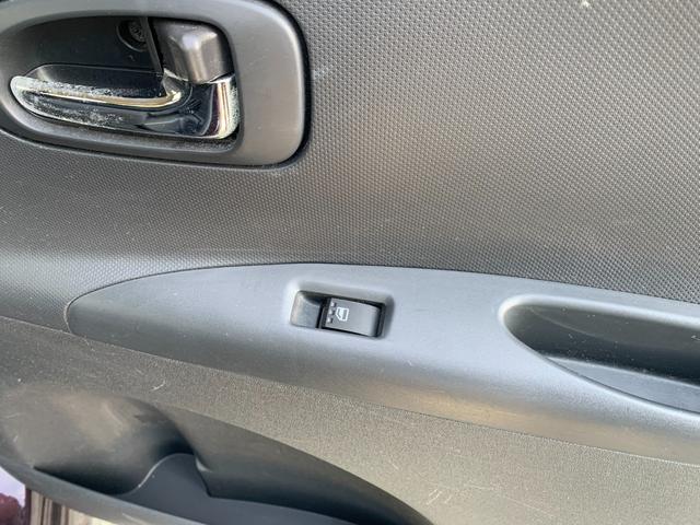 タント カスタムＲＳ　ターボ　ＭＯＭＯステ　セキュリティ　左パワスラ　運転席助手席エアバッグ　インテリジェントキー　ＡＵＴＯエアコン　リモコンキー　パワーウインド　安全ボディ　シートヒーター　運転席エアバック　ＢＴ接続（37枚目）