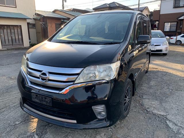 セレナ ハイウェイスター　Ｓ－ハイブリッド　リアモニター　スマートエントリー　Ｗエアコン　衝突安全ボディ　寒冷地仕様　ＢＴ　３列シート　フルフラットシート　オートクルーズ　セキュリティ　ウォークスルー　ＡＢＳ　キーレス　パワーウィンドウ（7枚目）