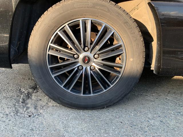 セレナ ハイウェイスター　Ｓ－ハイブリッド　リアモニター　スマートエントリー　Ｗエアコン　衝突安全ボディ　寒冷地仕様　ＢＴ　３列シート　フルフラットシート　オートクルーズ　セキュリティ　ウォークスルー　ＡＢＳ　キーレス　パワーウィンドウ（10枚目）