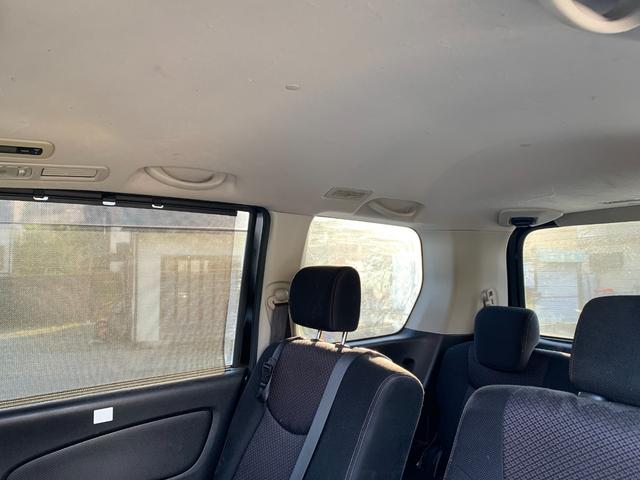 セレナ ハイウェイスター　Ｓ－ハイブリッド　リアモニター　スマートエントリー　Ｗエアコン　衝突安全ボディ　寒冷地仕様　ＢＴ　３列シート　フルフラットシート　オートクルーズ　セキュリティ　ウォークスルー　ＡＢＳ　キーレス　パワーウィンドウ（48枚目）