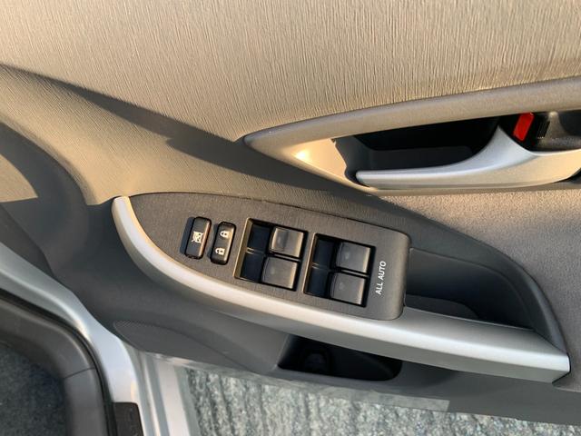 プリウス G 衝突安全ボディ Aストップ スマ-トキ- パワーステアリング エアバック サイドエアバック AAC クルコン イモビライザー ESC キーフリーシステム パワーウィンドウ ABS WエアバッグETC(11枚目)