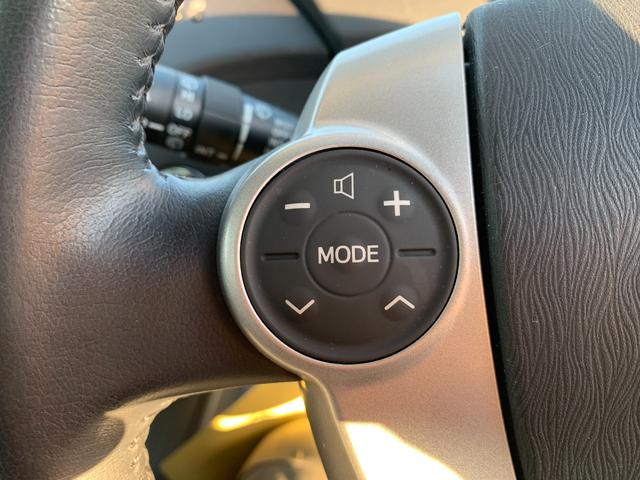 プリウス G 衝突安全ボディ Aストップ スマ-トキ- パワーステアリング エアバック サイドエアバック AAC クルコン イモビライザー ESC キーフリーシステム パワーウィンドウ ABS WエアバッグETC(19枚目)