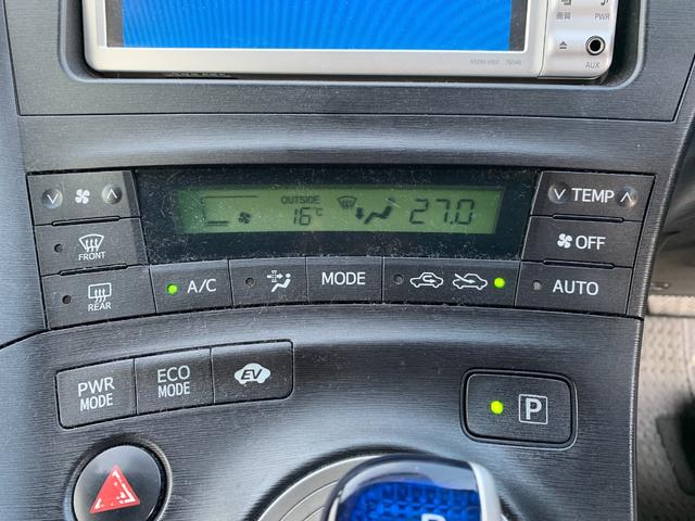 プリウス S アイドリングストップ搭載 インテリキー デュアルエアバック エアB イモビライザー AUTOエアコン 横スベリ防止 衝突安全ボディ ABS サイドエアバッグ パワーウィンドウ ETTC(25枚目)