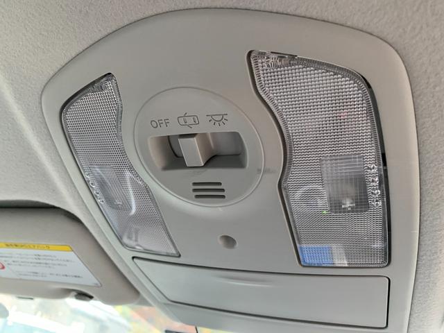 プリウス S アイドリングストップ搭載 インテリキー デュアルエアバック エアB イモビライザー AUTOエアコン 横スベリ防止 衝突安全ボディ ABS サイドエアバッグ パワーウィンドウ ETTC(28枚目)