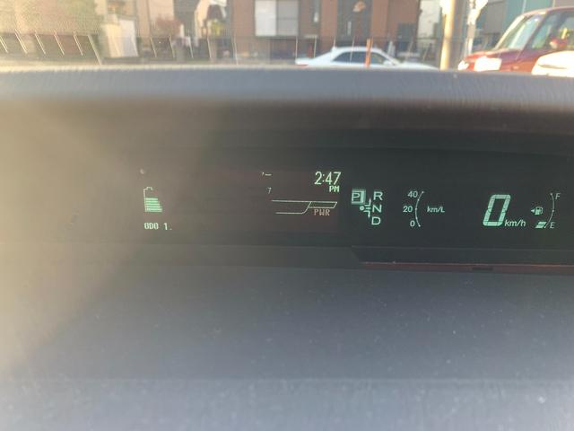 プリウス S アイドリングストップ搭載 インテリキー デュアルエアバック エアB イモビライザー AUTOエアコン 横スベリ防止 衝突安全ボディ ABS サイドエアバッグ パワーウィンドウ ETC(18枚目)