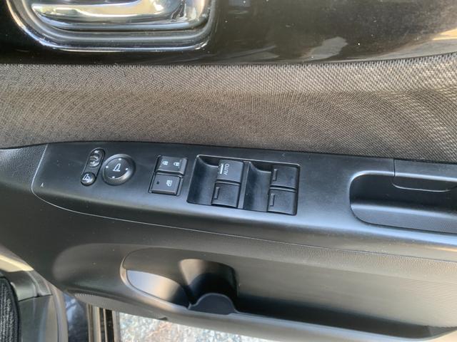 N-BOXカスタム G・Lパッケージ アイドリングストップ車 スマキ- フロントベンチシート パワーウィンドウ 盗難防止システム オートエアコン パワステ キーレスエントリー 両席エアバック ABS 横滑り防止 運転席エアバック(12枚目)