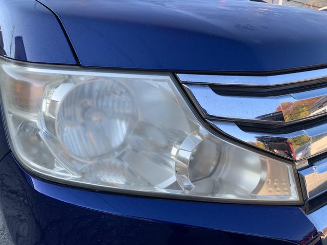 ステップワゴンスパーダ Ｚ　フリップダウンモニター　両側パワスラ横滑防止　イモビ　スマキー　フルフラットシート　バックモニタ－　キーフリー　パワーウィンド　ＥＴＣ付　運転席助手席エアバック　衝突安全ボディ　Ｗエアコン　ＰＳ（8枚目）