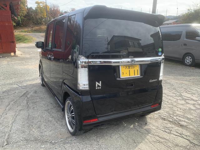 Ｎ－ＢＯＸカスタム Ｇ　スマートキー＆プッシュスタート　ＳＲＳ　ＷエアＢ　横滑り防止　パワーステアリング　マニュアルエアコン　セキュリティ　ＥＣＯＮモード　ＰＷ　キーフリー　ベンチシート　ＡＢＳ（5枚目）