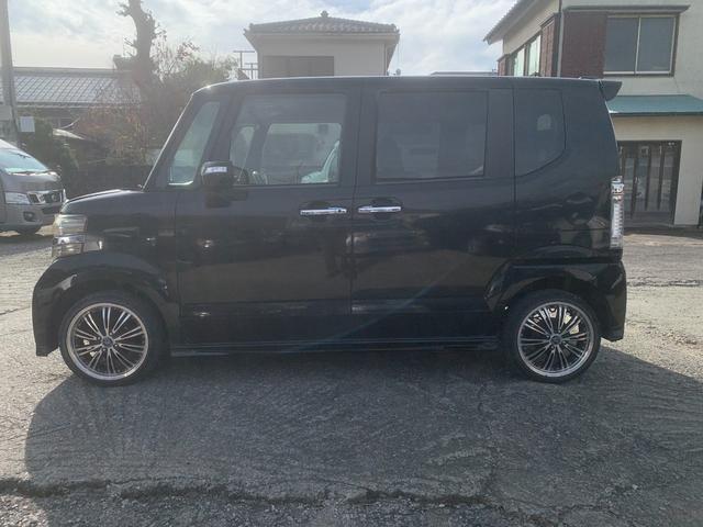 Ｎ－ＢＯＸカスタム Ｇ　スマートキー＆プッシュスタート　ＳＲＳ　ＷエアＢ　横滑り防止　パワーステアリング　マニュアルエアコン　セキュリティ　ＥＣＯＮモード　ＰＷ　キーフリー　ベンチシート　ＡＢＳ（6枚目）