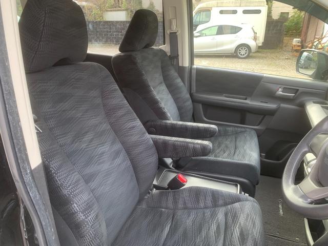 ステップワゴン Ｇ　Ｅセレクション　デュアルエアバッグ　ＥＴＣ　ＰＷ　ＰＳ　盗難防止装置　衝突安全ボディ　運転席エアバック　ＡＢＳ　リアオートエアコン（15枚目）