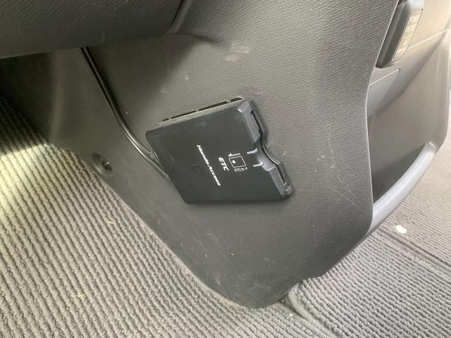 ステップワゴン Ｇ　Ｅセレクション　デュアルエアバッグ　ＥＴＣ　ＰＷ　ＰＳ　盗難防止装置　衝突安全ボディ　運転席エアバック　ＡＢＳ　リアオートエアコン（28枚目）