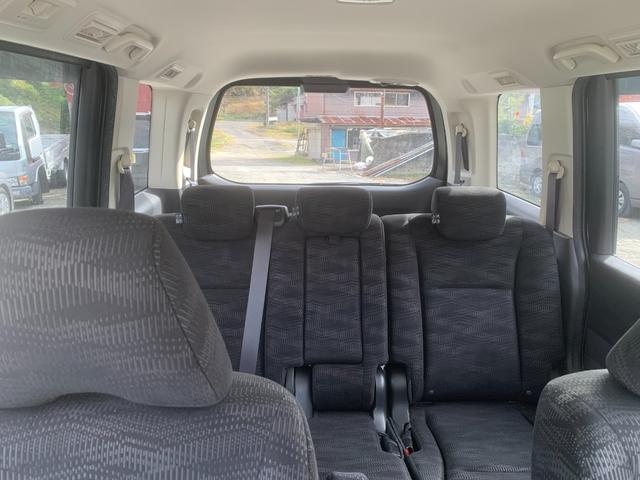 ステップワゴン Ｇ　Ｅセレクション　デュアルエアバッグ　ＥＴＣ　ＰＷ　ＰＳ　盗難防止装置　衝突安全ボディ　運転席エアバック　ＡＢＳ　リアオートエアコン（29枚目）