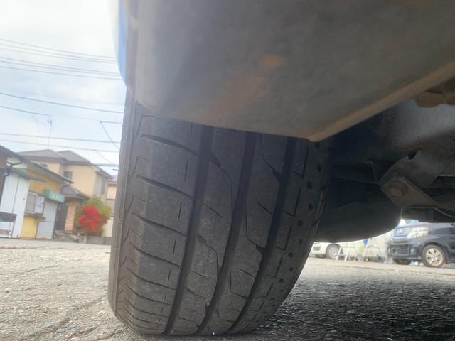 ステップワゴン Ｌ　リアエアコン　ＷＳＲＳ　パワーウインドウ　スマ－トキ－　キーレス　３列　衝突安全ボディ　フルフラットシート　盗難防止システム　パワーステアリング　バックモニ　ウォークスルー　運転席エアバック（12枚目）