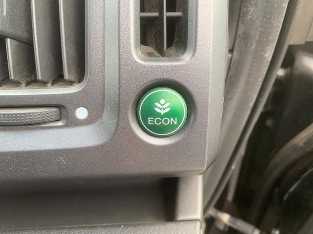 ステップワゴン Ｌ　リアエアコン　ＷＳＲＳ　パワーウインドウ　スマ－トキ－　キーレス　３列　衝突安全ボディ　フルフラットシート　盗難防止システム　パワーステアリング　バックモニ　ウォークスルー　運転席エアバック（19枚目）