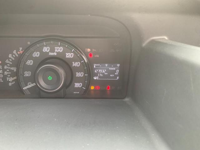 ステップワゴン Ｌ　リアエアコン　ＷＳＲＳ　パワーウインドウ　スマ－トキ－　キーレス　３列　衝突安全ボディ　フルフラットシート　盗難防止システム　パワーステアリング　バックモニ　ウォークスルー　運転席エアバック（21枚目）