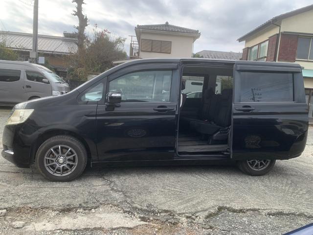 ステップワゴン Ｌ　リアエアコン　ＷＳＲＳ　パワーウインドウ　スマ－トキ－　キーレス　３列　衝突安全ボディ　フルフラットシート　盗難防止システム　パワーステアリング　バックモニ　ウォークスルー　運転席エアバック（38枚目）