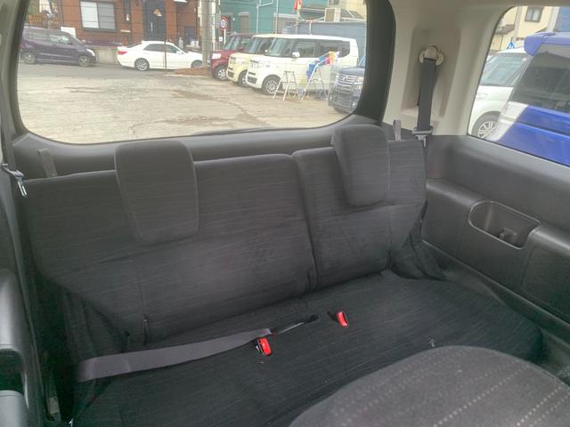 ステップワゴン Ｌ　リアエアコン　ＷＳＲＳ　パワーウインドウ　スマ－トキ－　キーレス　３列　衝突安全ボディ　フルフラットシート　盗難防止システム　パワーステアリング　バックモニ　ウォークスルー　運転席エアバック（40枚目）